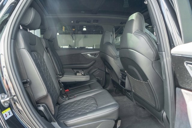 2020 Audi SQ7 Premium Plus