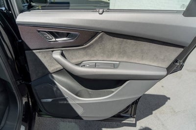 2020 Audi SQ7 Premium Plus
