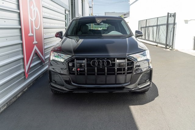 2020 Audi SQ7 Premium Plus