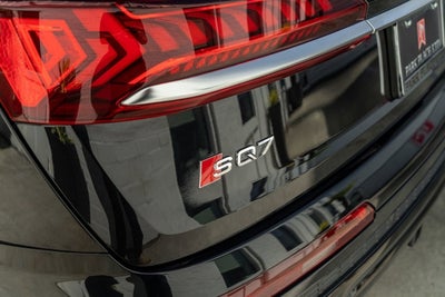 2020 Audi SQ7 Premium Plus