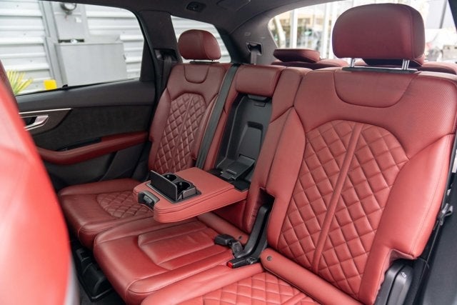 2021 Audi SQ7 Premium Plus