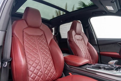2021 Audi SQ7 Premium Plus
