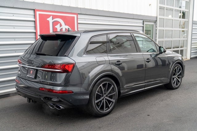 2021 Audi SQ7 Premium Plus