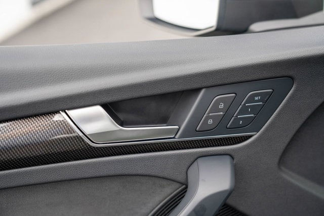 2022 Audi SQ5 Premium Plus