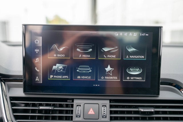 2022 Audi SQ5 Premium Plus