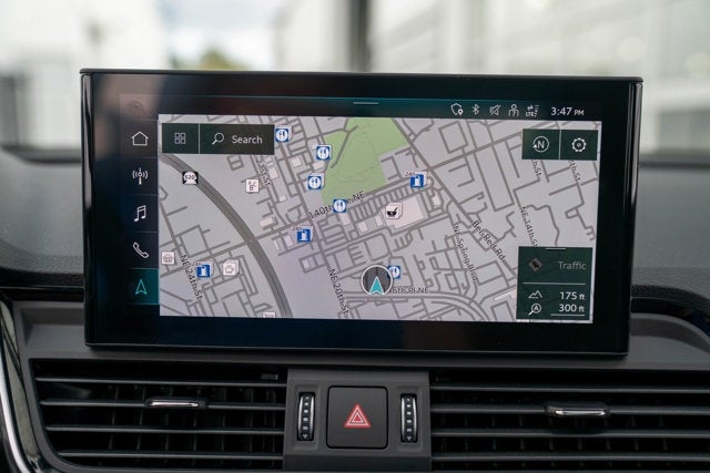 2022 Audi SQ5 Premium Plus