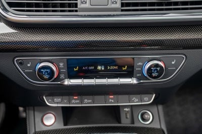 2022 Audi SQ5 Premium Plus