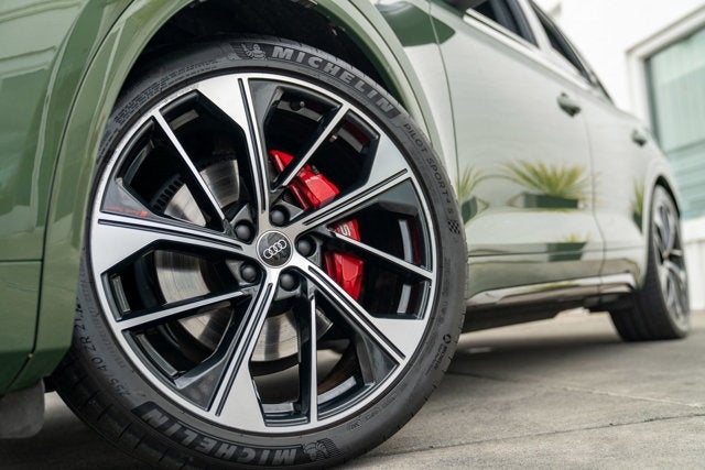 2022 Audi SQ5 Premium Plus