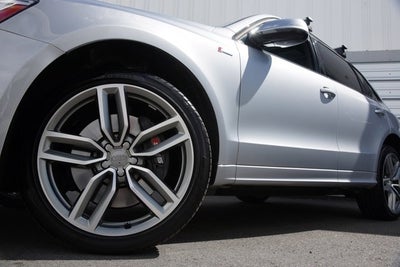 2016 Audi SQ5 Premium Plus
