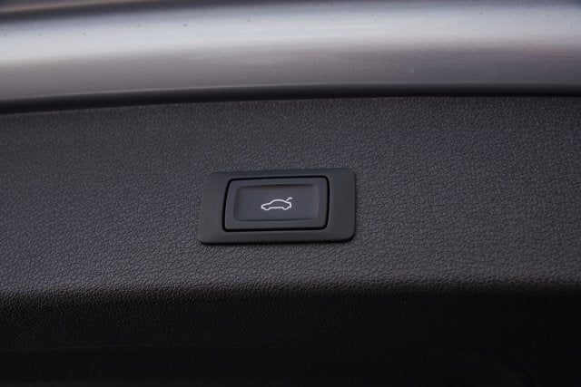 2016 Audi SQ5 Premium Plus