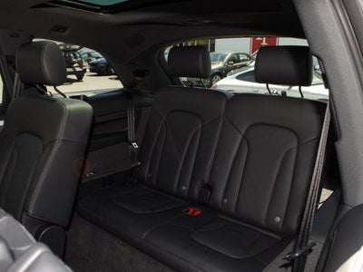 2011 Audi Q7 3.0T S-Line Prestige