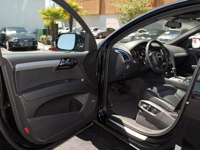 2011 Audi Q7 3.0T S-Line Prestige