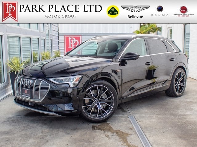 2019 Audi e-tron Premium Plus