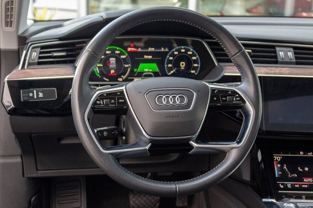2019 Audi e-tron Premium Plus