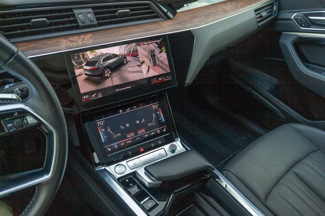 2019 Audi e-tron Premium Plus