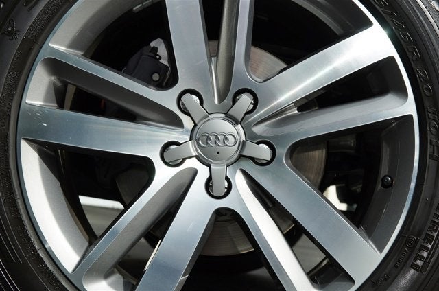 2015 Audi Q7 3.0L TDI Prestige