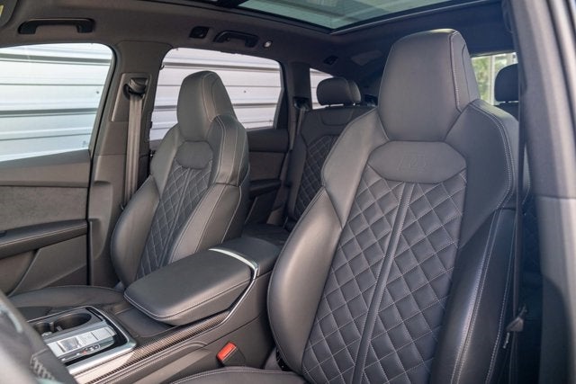 2023 Audi SQ7 Prestige