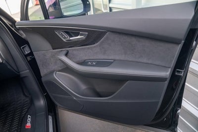 2023 Audi SQ7 Prestige