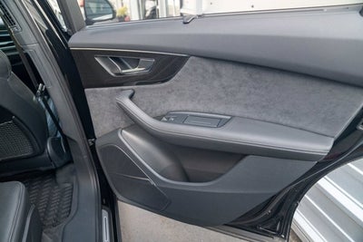 2023 Audi SQ7 Prestige