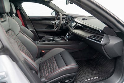 2022 Audi RS e-tron GT quattro