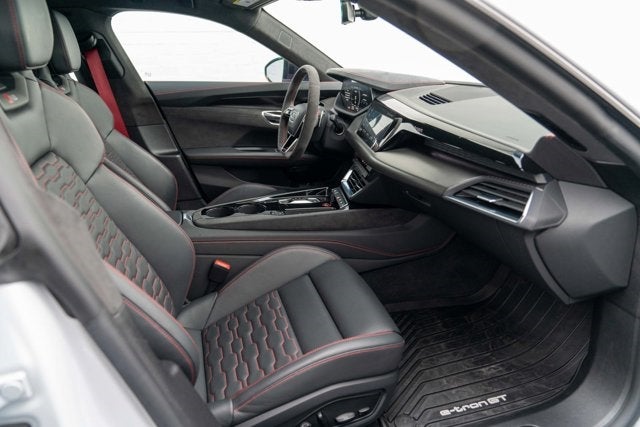 2022 Audi RS e-tron GT quattro