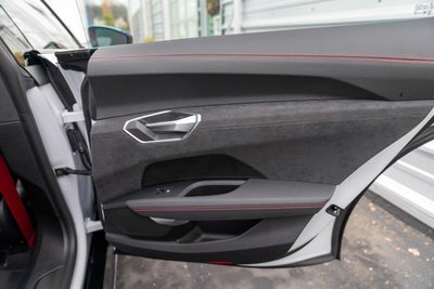 2022 Audi RS e-tron GT quattro