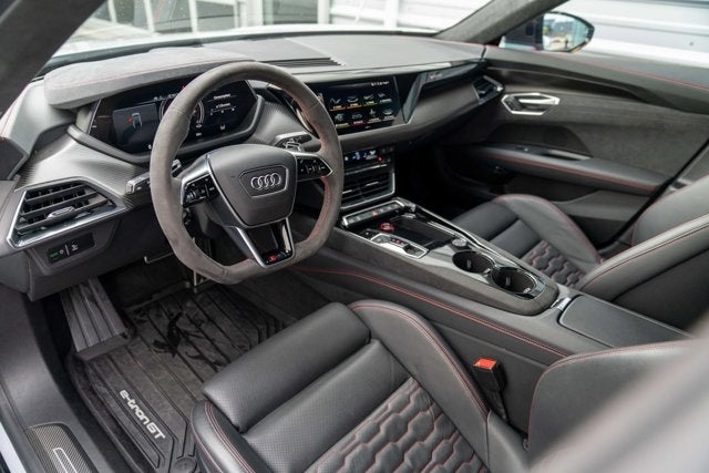 2022 Audi RS e-tron GT quattro