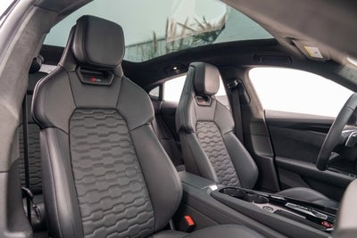 2024 Audi RS e-tron GT quattro