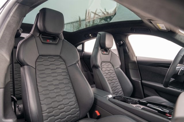 2024 Audi RS e-tron GT quattro