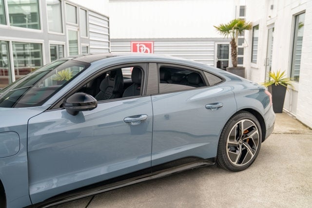 2024 Audi RS e-tron GT quattro