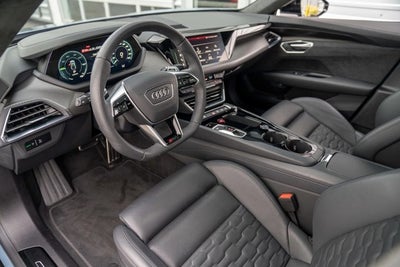 2024 Audi RS e-tron GT quattro