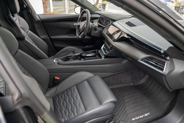 2023 Audi RS e-tron GT quattro