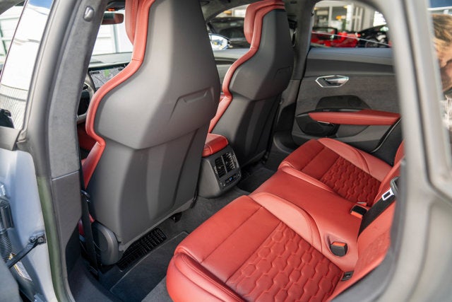 2023 Audi RS e-tron GT quattro