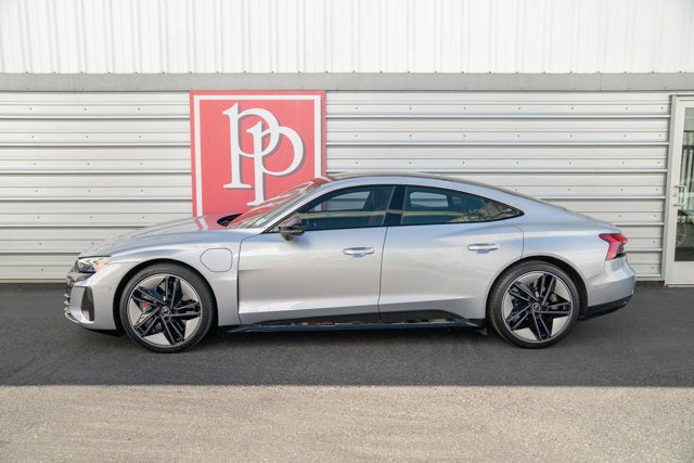 2023 Audi RS e-tron GT quattro