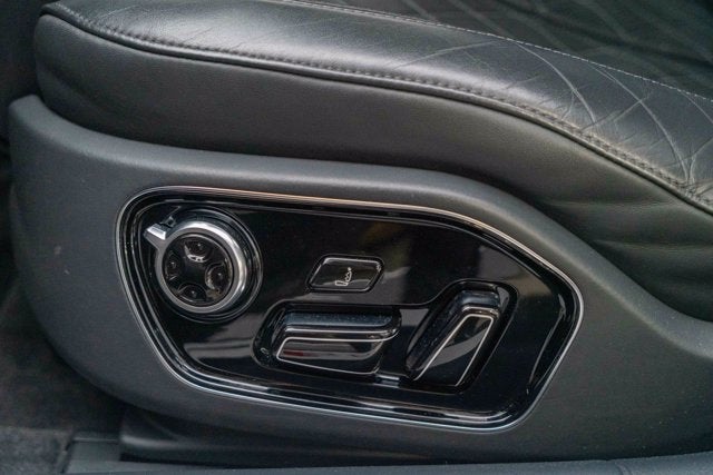 2014 Audi S8 4dr Sdn