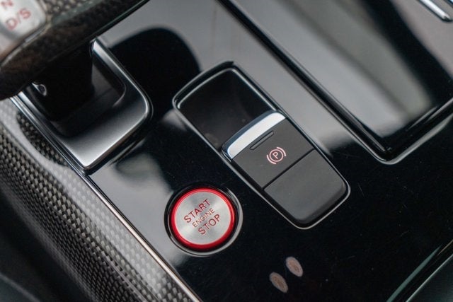 2014 Audi S8 4dr Sdn
