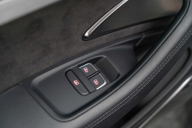 2014 Audi S8 4dr Sdn