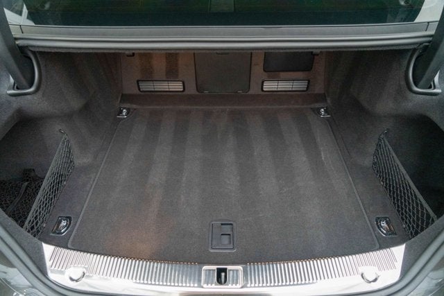 2014 Audi S8 4dr Sdn