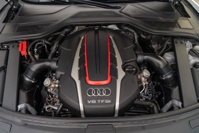 2014 Audi S8 4dr Sdn
