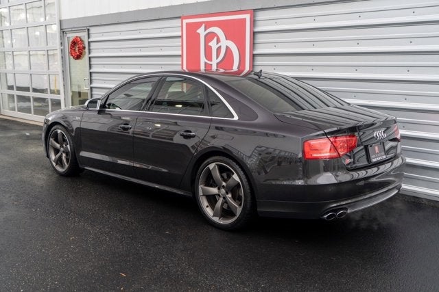 2014 Audi S8 4dr Sdn