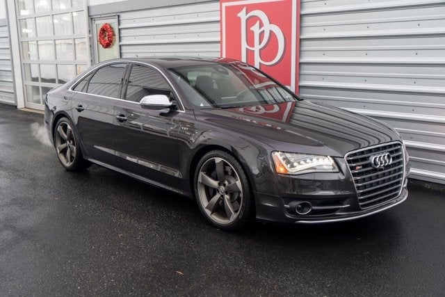 2014 Audi S8 4dr Sdn