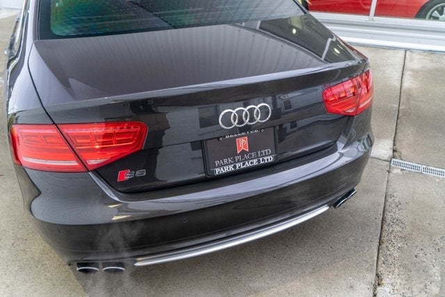 2014 Audi S8 4dr Sdn