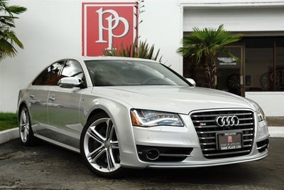 2013 Audi S8 4dr Sdn