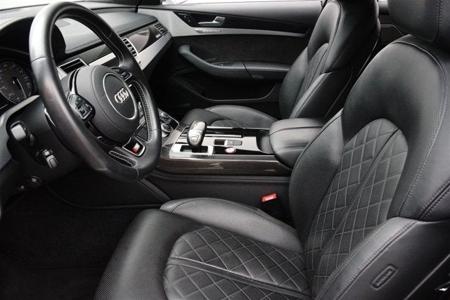 2013 Audi S8 4dr Sdn