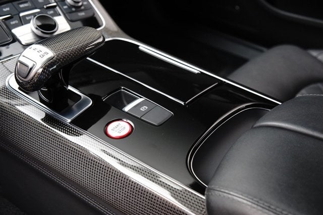 2013 Audi S8 4dr Sdn
