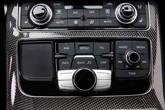 2013 Audi S8 4dr Sdn