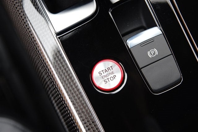 2013 Audi S8 4dr Sdn