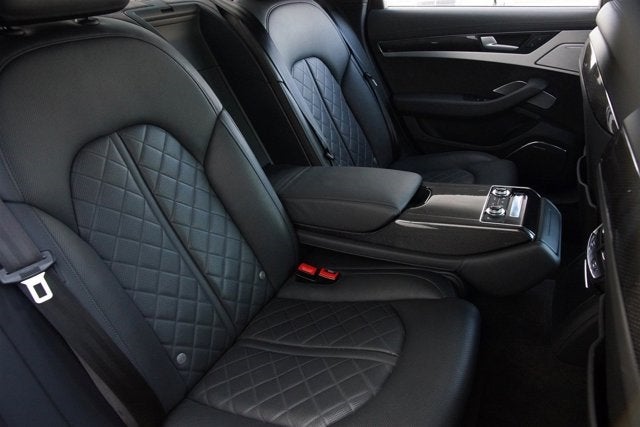 2013 Audi S8 4dr Sdn