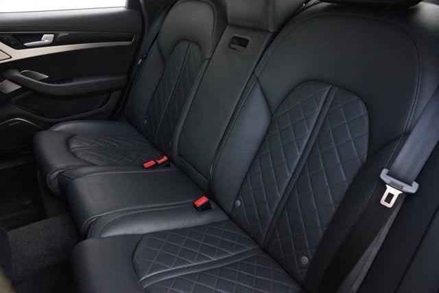 2013 Audi S8 4dr Sdn