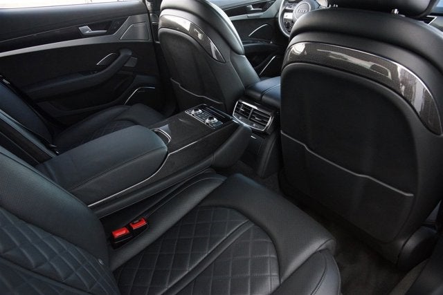 2013 Audi S8 4dr Sdn